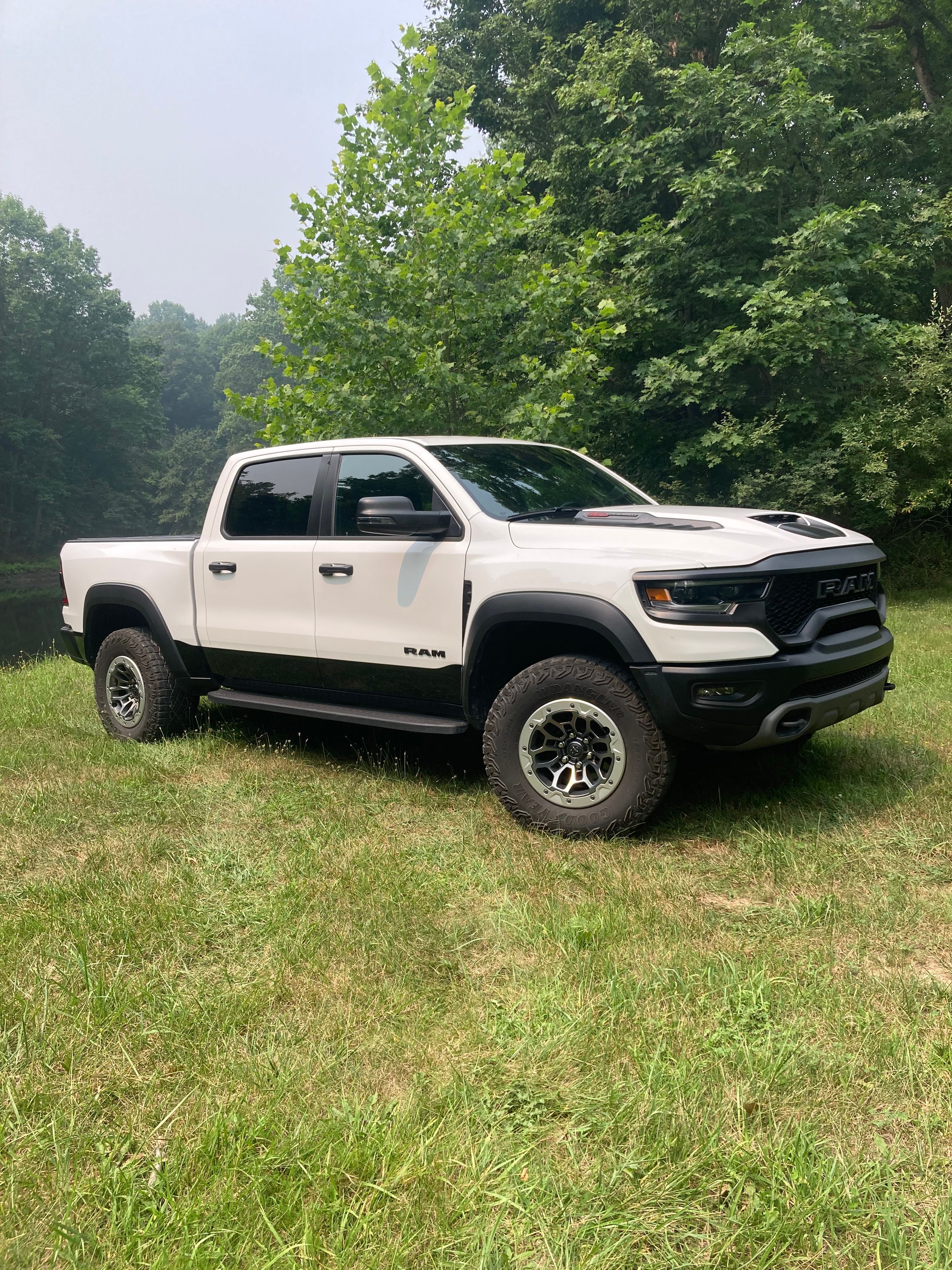 Used 2023 RAM 1500 TRX AWD/4WD image 1