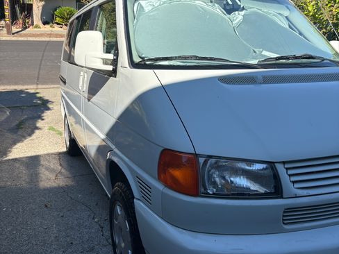 Used 2000 Volkswagen Eurovan MV image 5