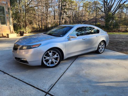 Used 2013 Acura TL SH-AWD image 3