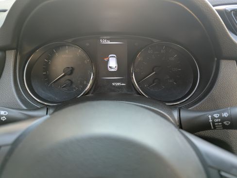 Used 2017 Nissan Rogue Sport S w/ S Appearance Package image 16