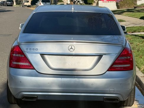 Used 2011 Mercedes-Benz S 550 image 6