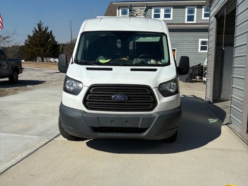 Used 2016 Ford Transit 150 130 Medium Roof image 9