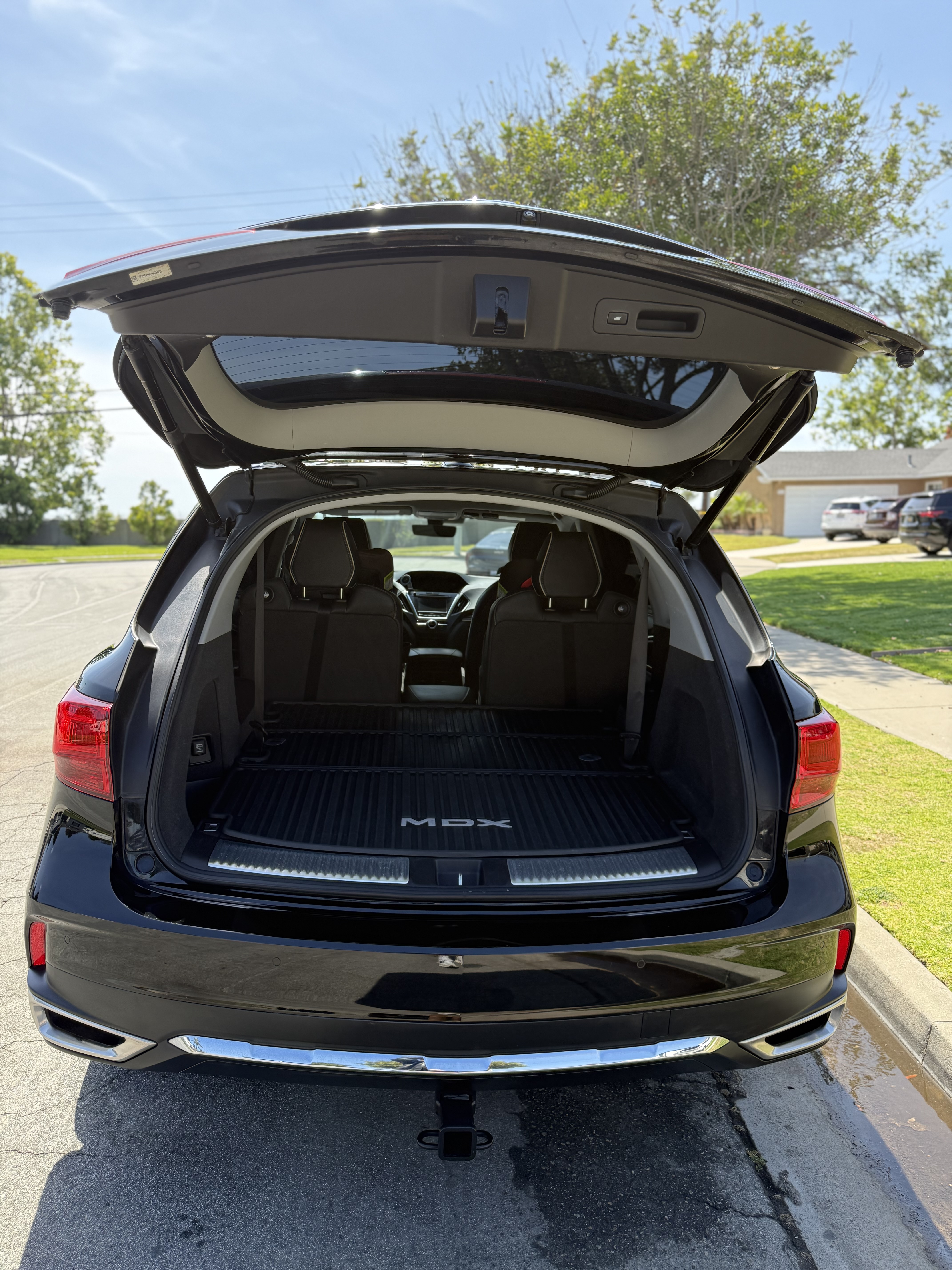 Used 2017 Acura MDX w/ Advance Package AWD/4WD image 13