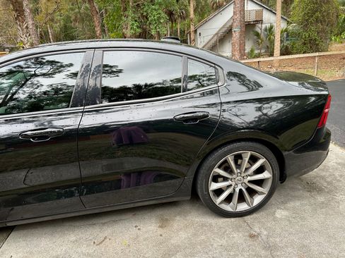 Used 2019 Volvo S60 T5 Momentum image 6