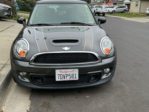 Used 2013 MINI Cooper S image 2