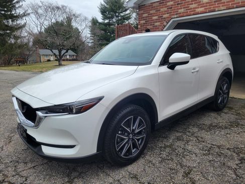 Used 2017 MAZDA CX-5 Grand Touring image 2