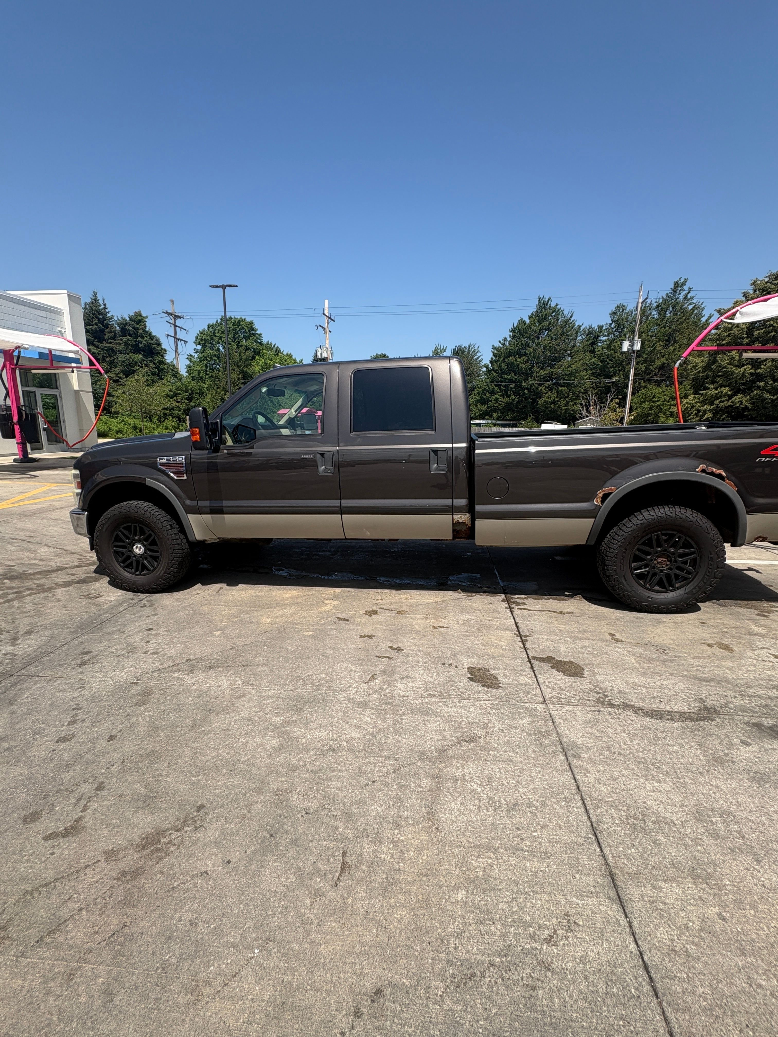 Used 2009 Ford F250 XLT AWD/4WD image 10