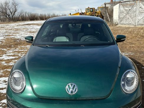 Used 2017 Volkswagen Beetle 1.8T SEL image 4