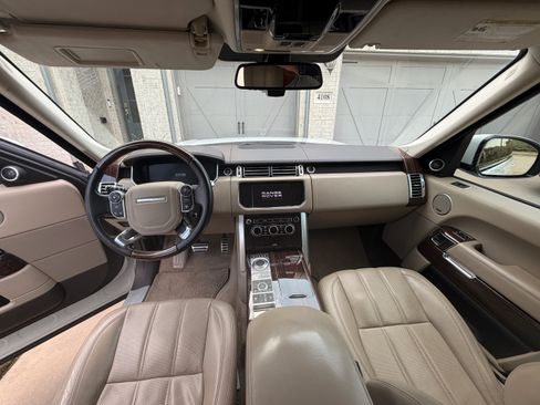 Used 2013 Land Rover Range Rover Supercharged AWD/4WD image 9