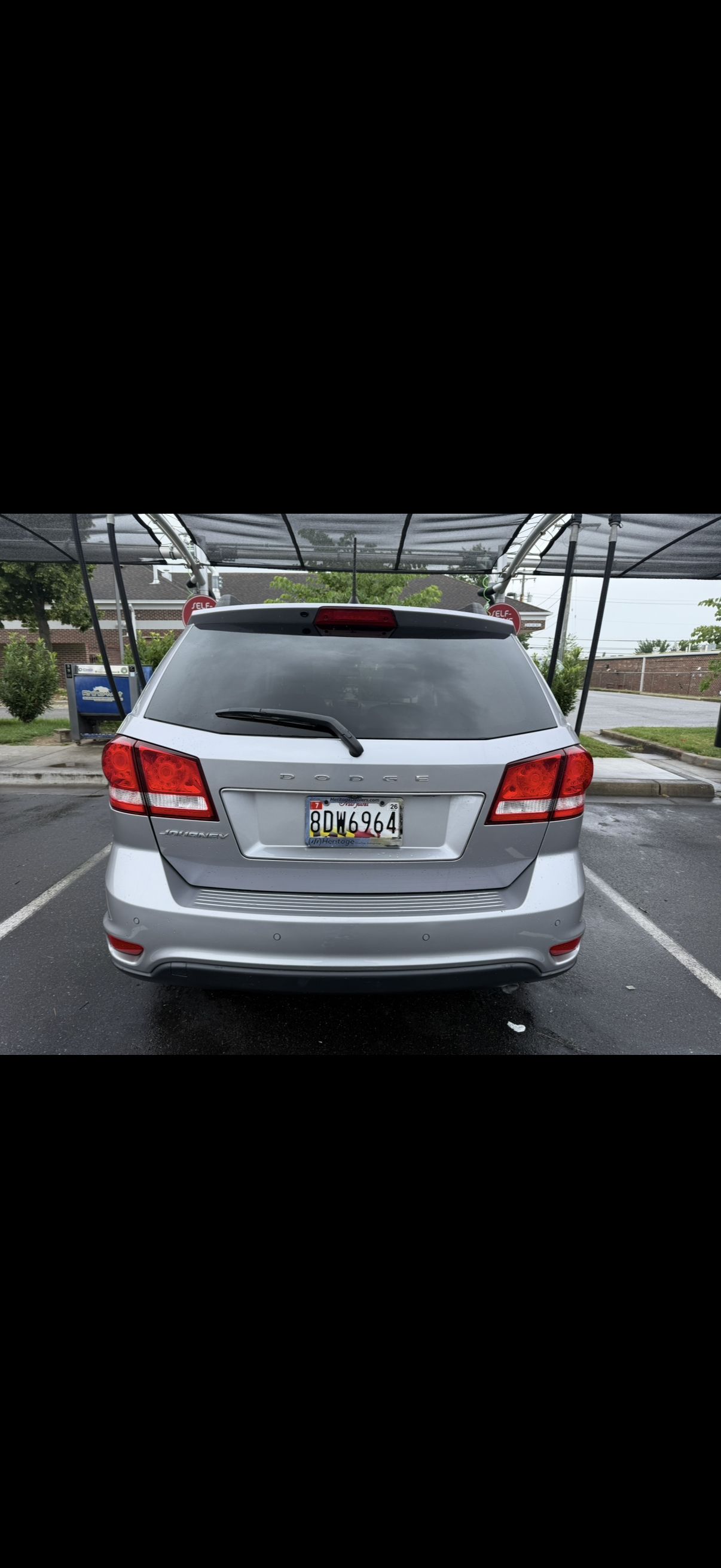 Used 2019 Dodge Journey SE FWD image 16