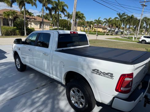 Used 2022 RAM 2500 Laramie image 4