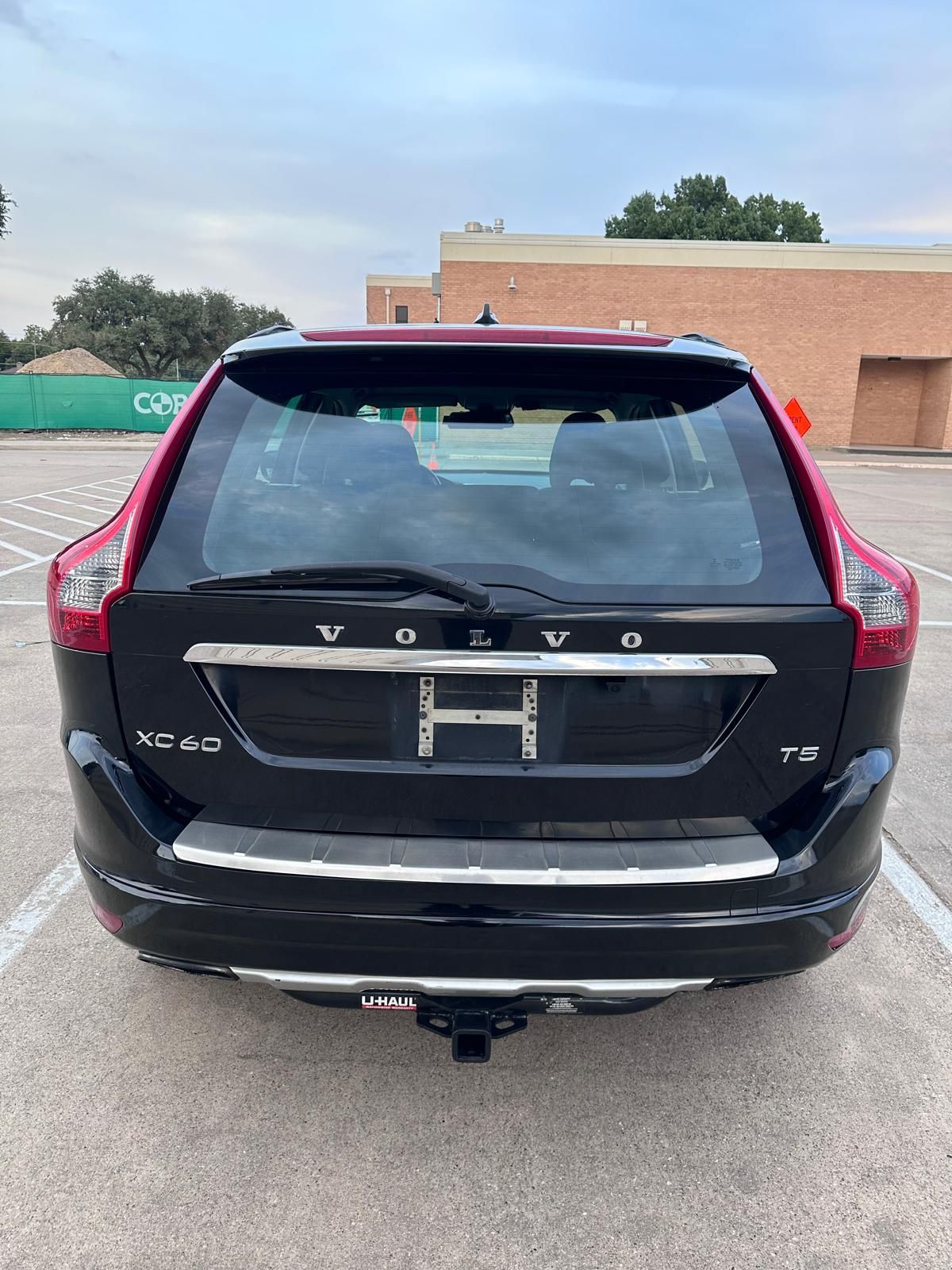 Used 2015 Volvo XC60 T5 FWD image 15