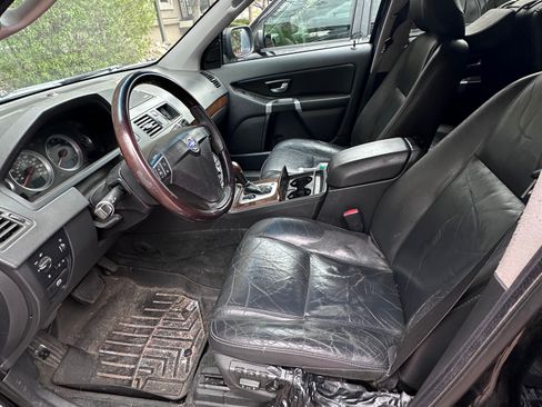 Used 2007 Volvo XC90 V8 image 2