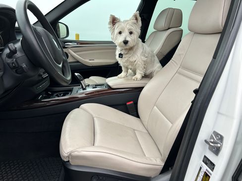 Used 2012 BMW X5 xDrive35i image 9