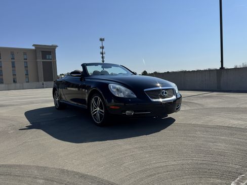 Used 2008 Lexus SC 430 Convertible image 6