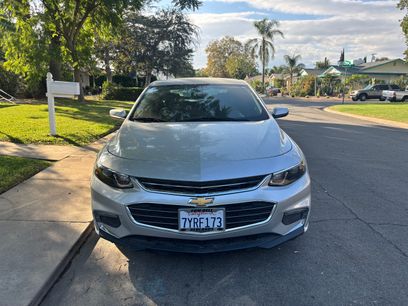 Used 2017 Chevrolet Malibu LT