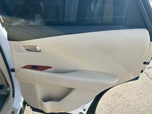 Used 2011 Lexus RX 350 AWD image 14