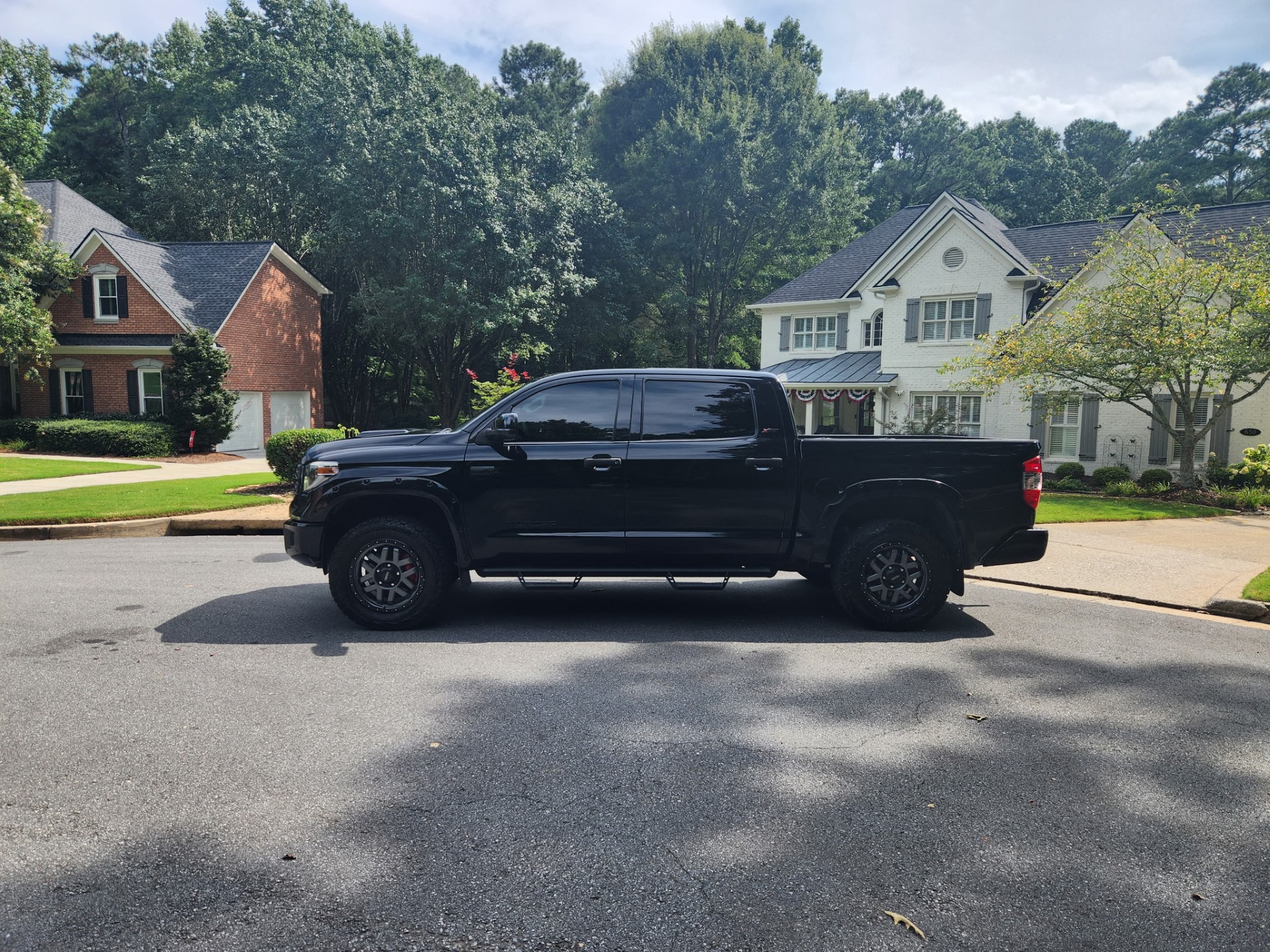 Used 2018 Toyota Tundra SR5 w/ TRD Sport Package RWD image 4