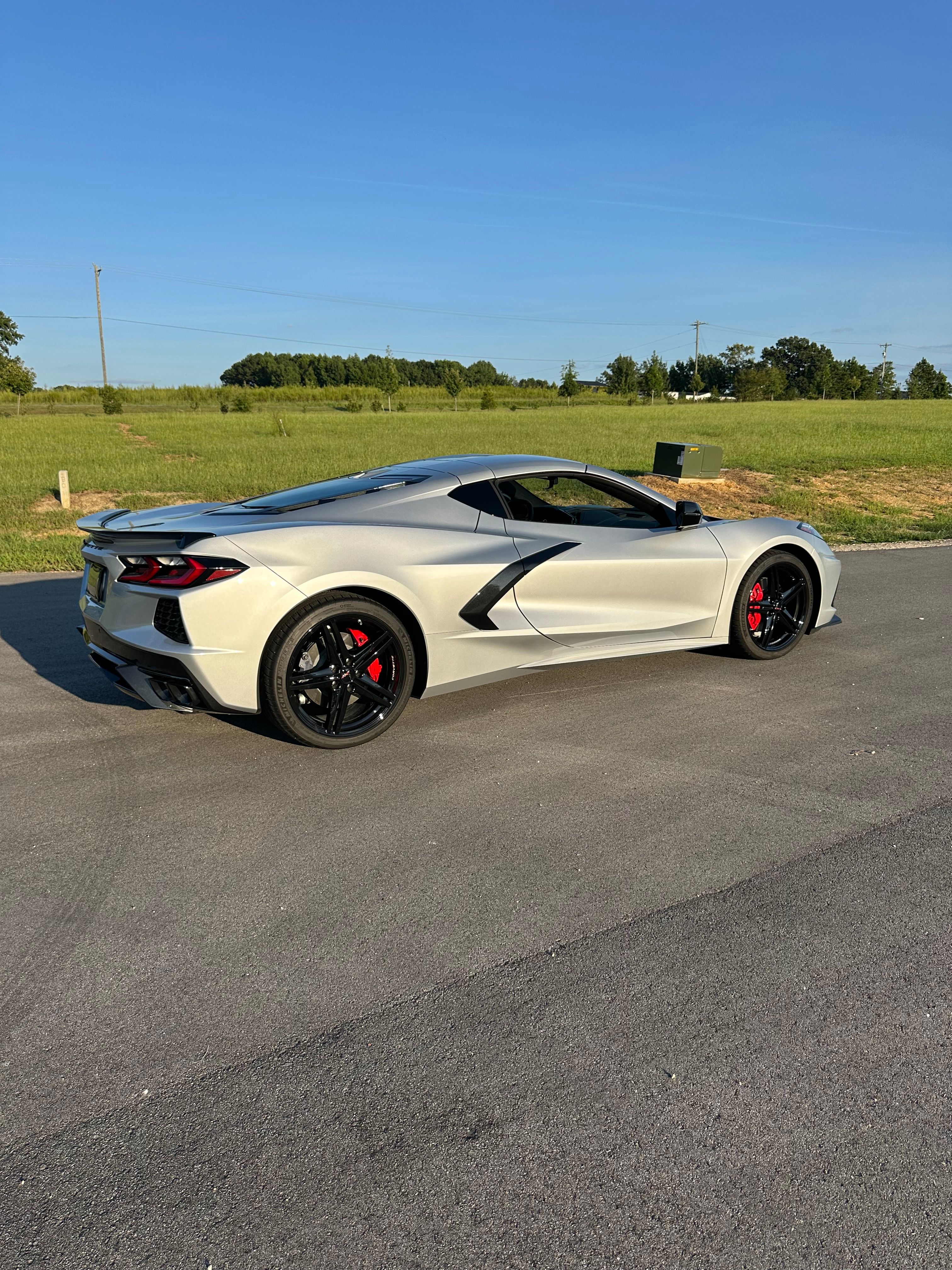Used 2026 Chevrolet Corvette Stingray Coupe w/ Battery Protection Package RWD image 5