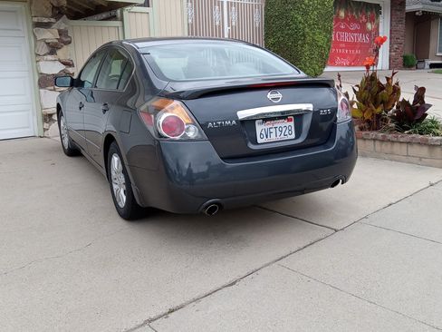 Used 2012 Nissan Altima 2.5 S w/ 20th Anniversary Pkg image 5