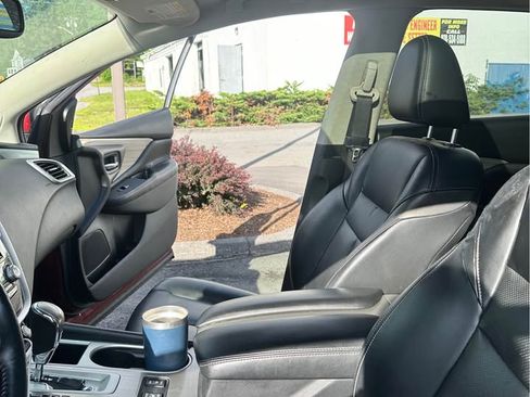 Used 2018 Nissan Murano SL AWD/4WD image 5