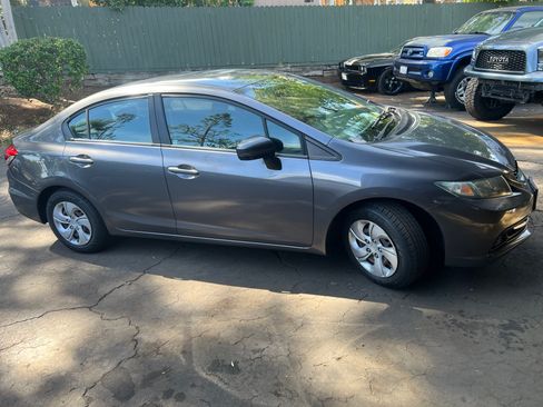 Used 2014 Honda Civic LX image 11