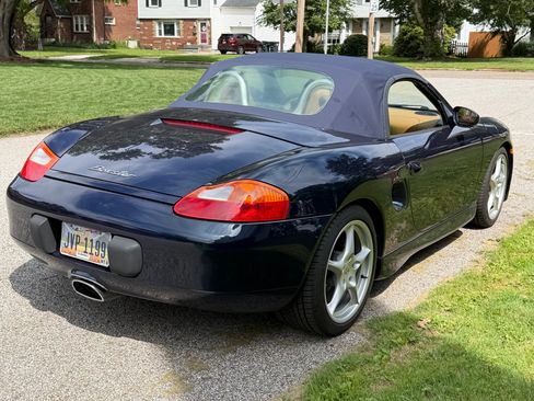 Used 1999 Porsche Boxster RWD image 13
