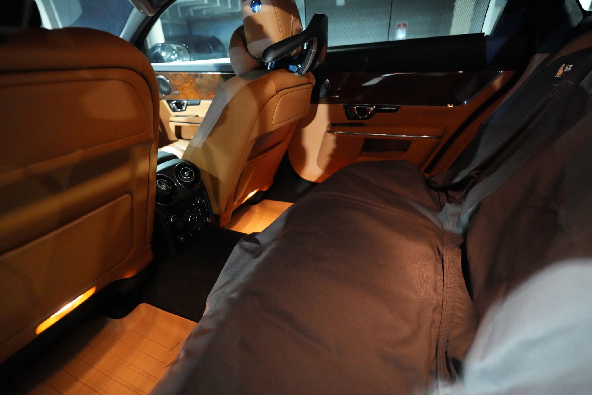 Used 2019 Jaguar XJ L Portfolio AWD/4WD image 4