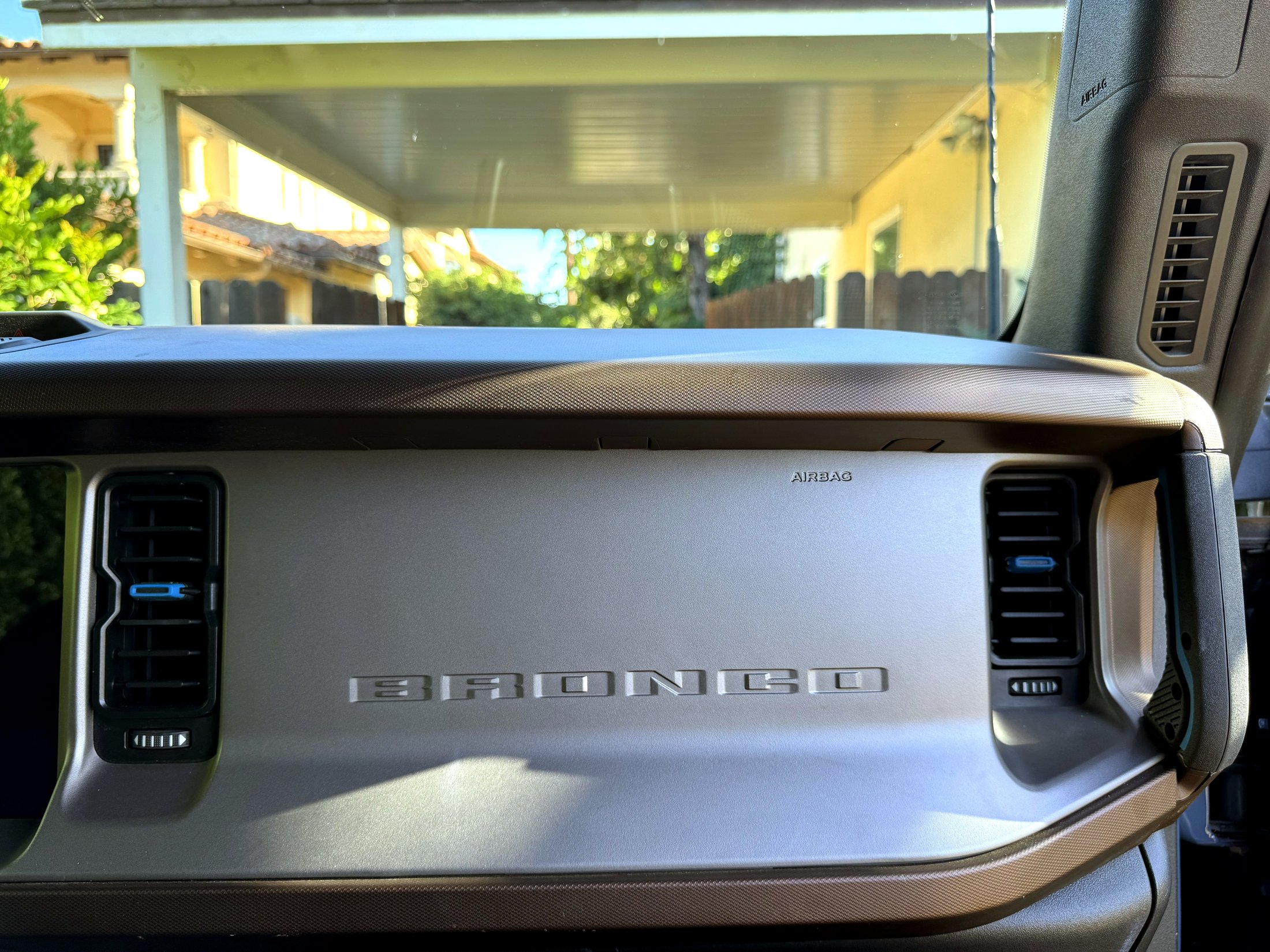 Used 2023 Ford Bronco Outer Banks AWD/4WD image 23