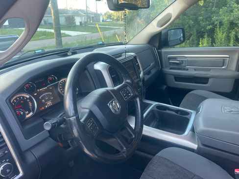 Used 2018 RAM 1500 Big Horn RWD image 2