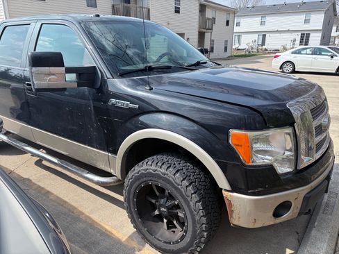 Used 2010 Ford F150 Lariat image 1