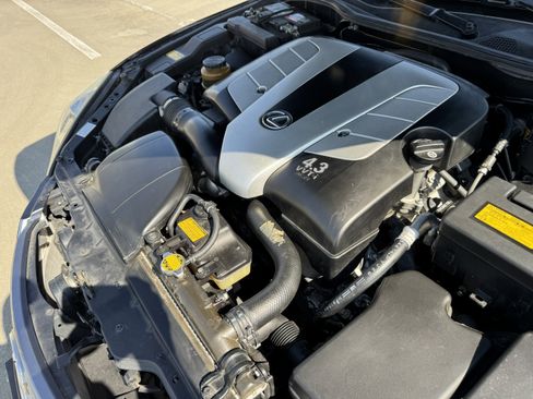 Used 2008 Lexus SC 430 Convertible image 28