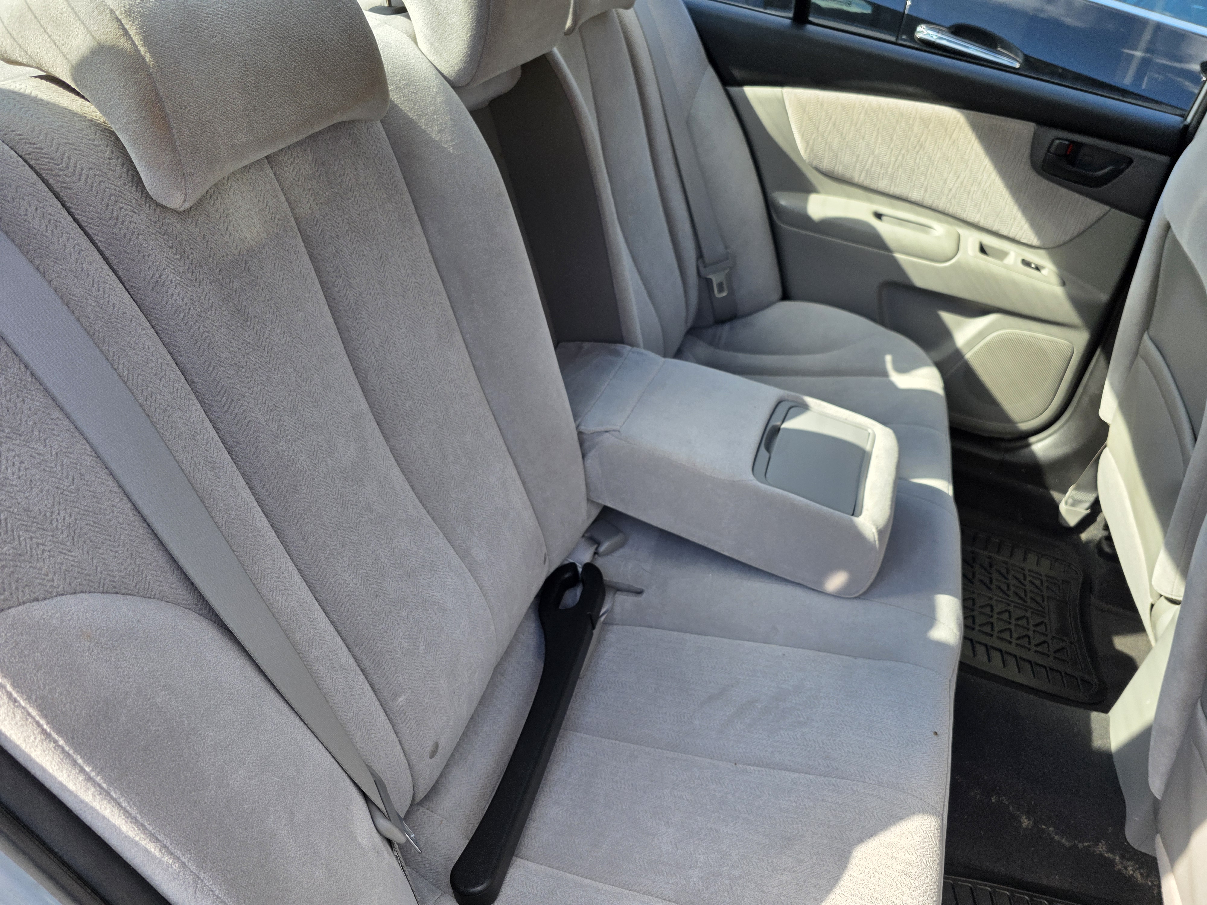 Used 2010 Kia Optima LX FWD image 13