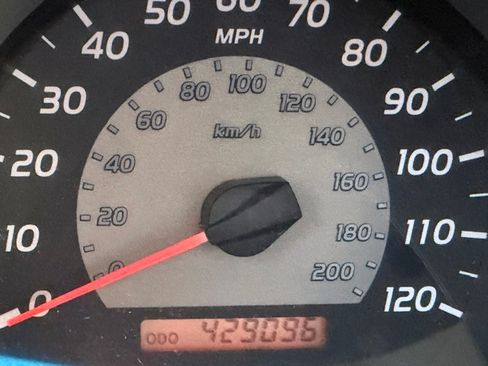 Used 2006 Toyota Tacoma PreRunner w/ TRD Sport Pkg #1 RWD image 10