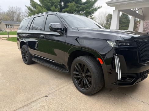 Used 2021 Cadillac Escalade Sport w/ Driver Assist Tech Package image 12