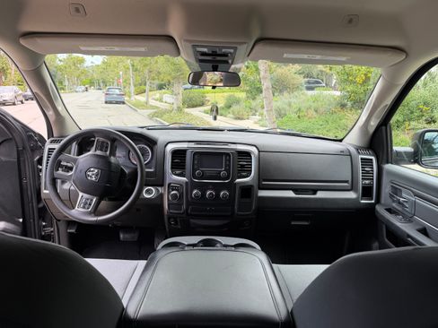 Used 2021 RAM 1500 Classic SLT RWD image 12