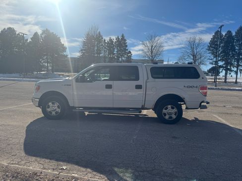 Used 2014 Ford F150 XLT w/ Trailer Tow Package image 9