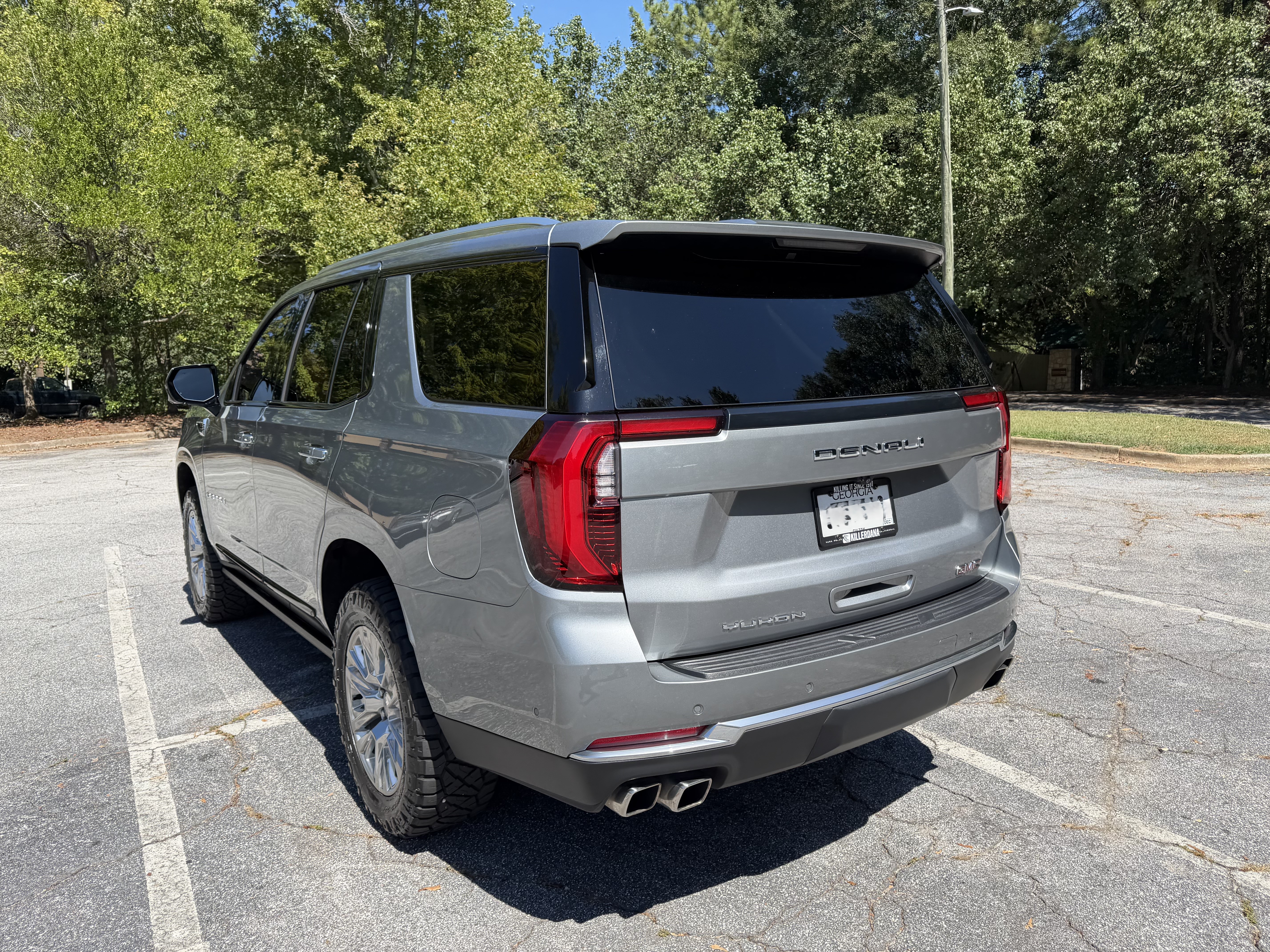 Used 2025 GMC Yukon Denali w/ Sun & Power Step Package AWD/4WD image 5