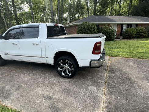 Used 2022 RAM 1500 Limited image 4