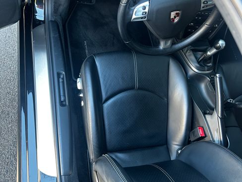 Used 2009 Porsche 911 Turbo image 25