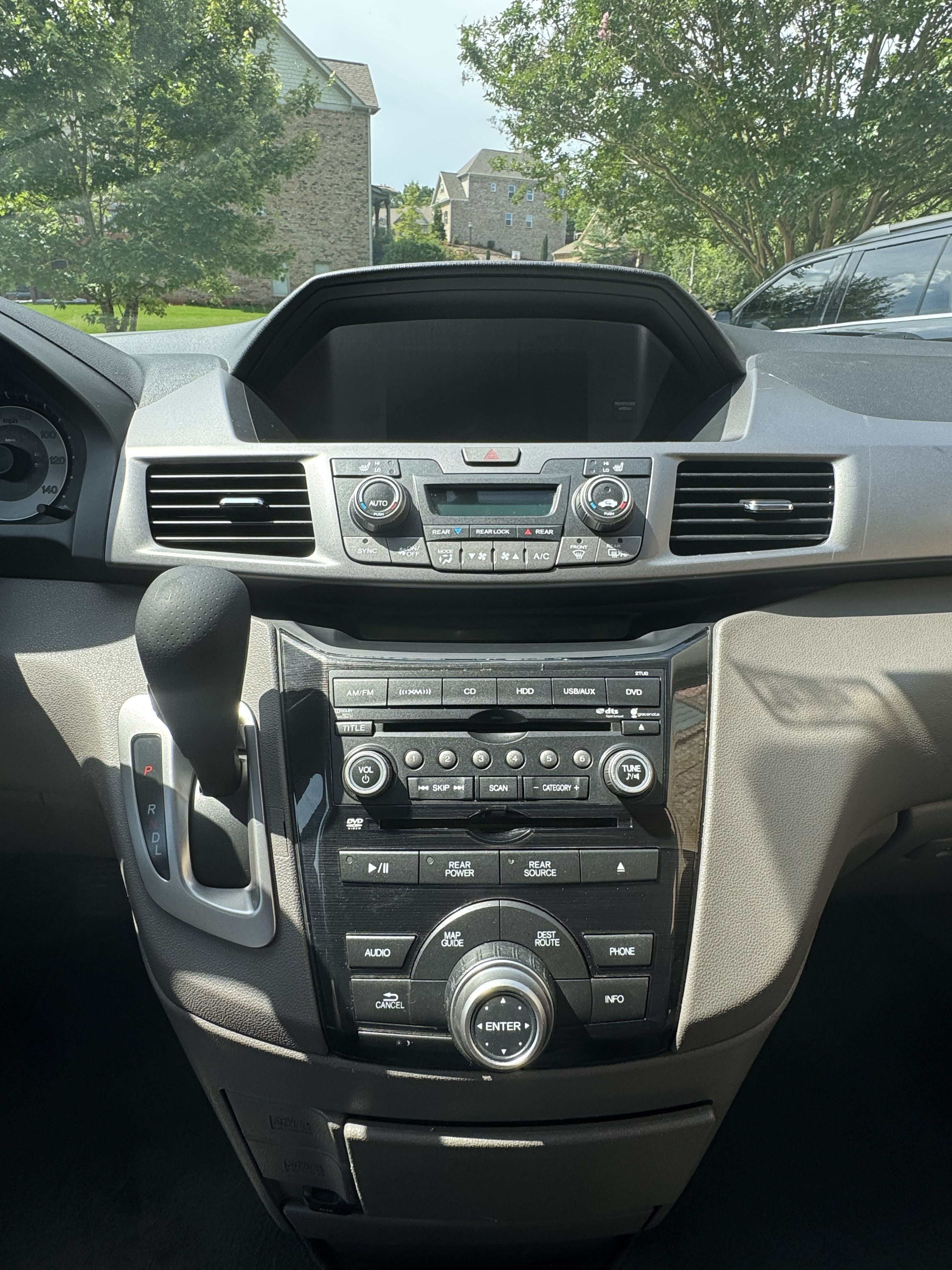 Used 2013 Honda Odyssey Touring Elite image 13