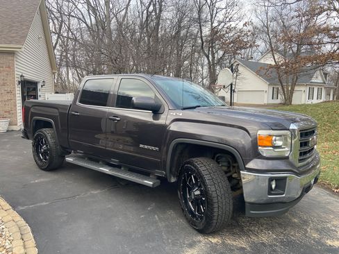 Used 2015 GMC Sierra 1500 SLE w/ SLE Value Package image 20