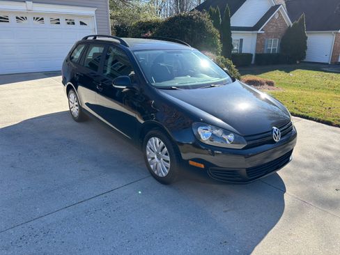 Used 2014 Volkswagen Jetta S image 4