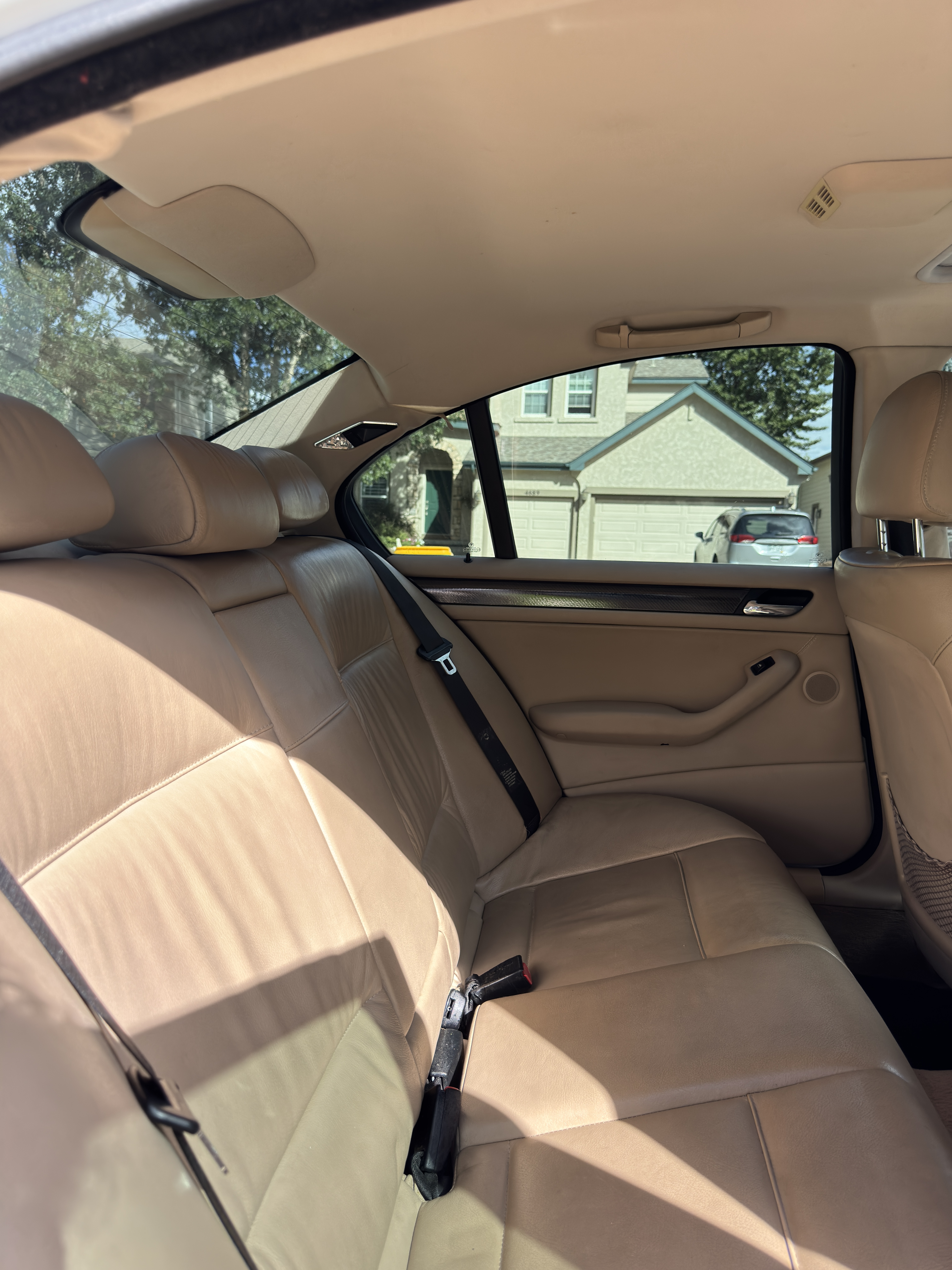 Used 2003 BMW 325xi Sedan AWD/4WD image 8