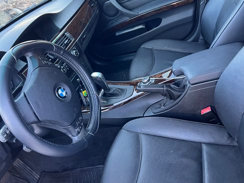 Used 2011 BMW 328i xDrive Sedan image 6
