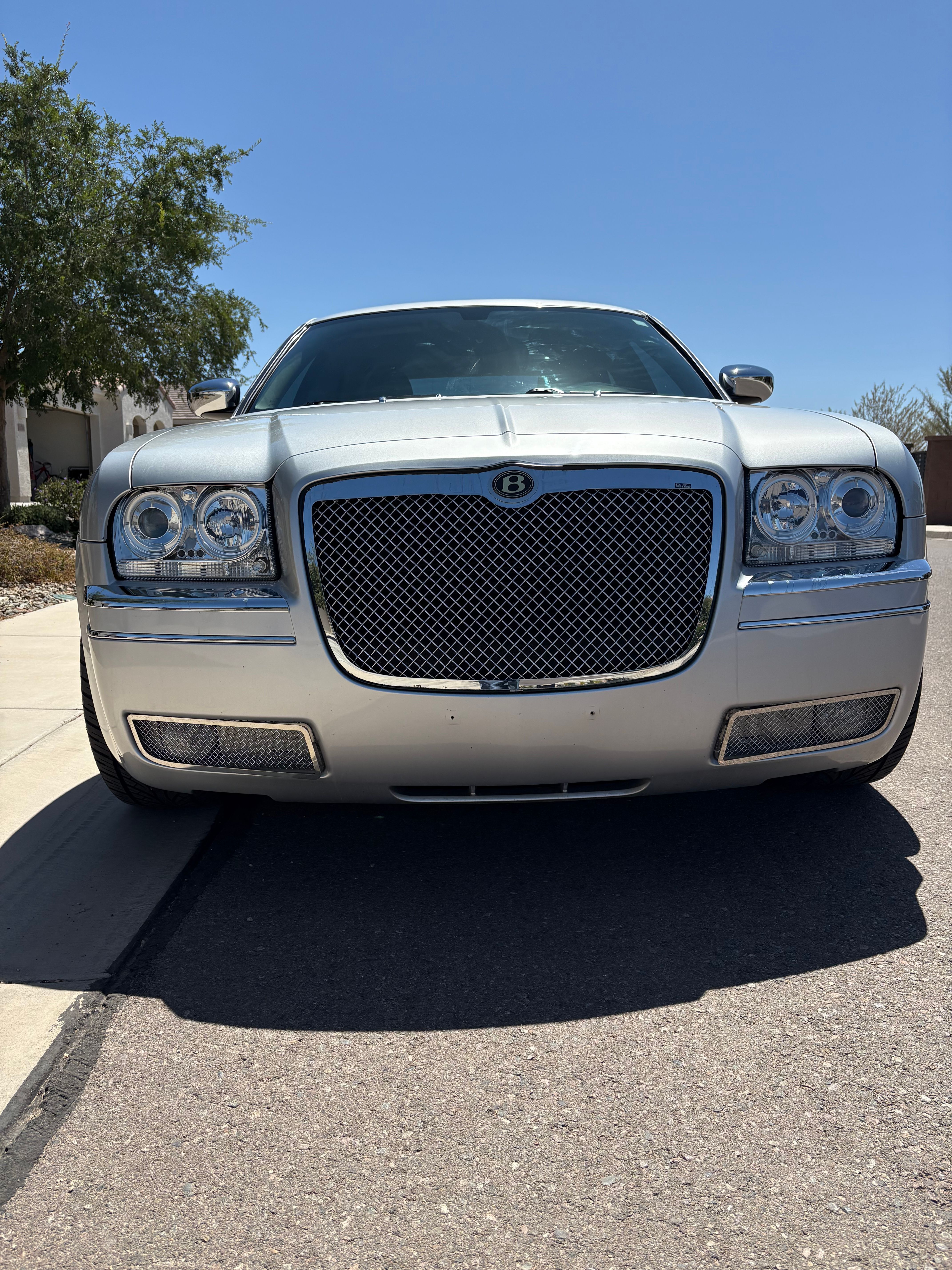 Used 2007 Chrysler 300 Touring L RWD image 4