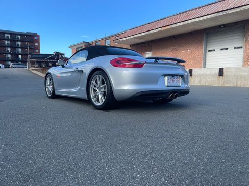 Used 2014 Porsche Boxster S RWD image 9
