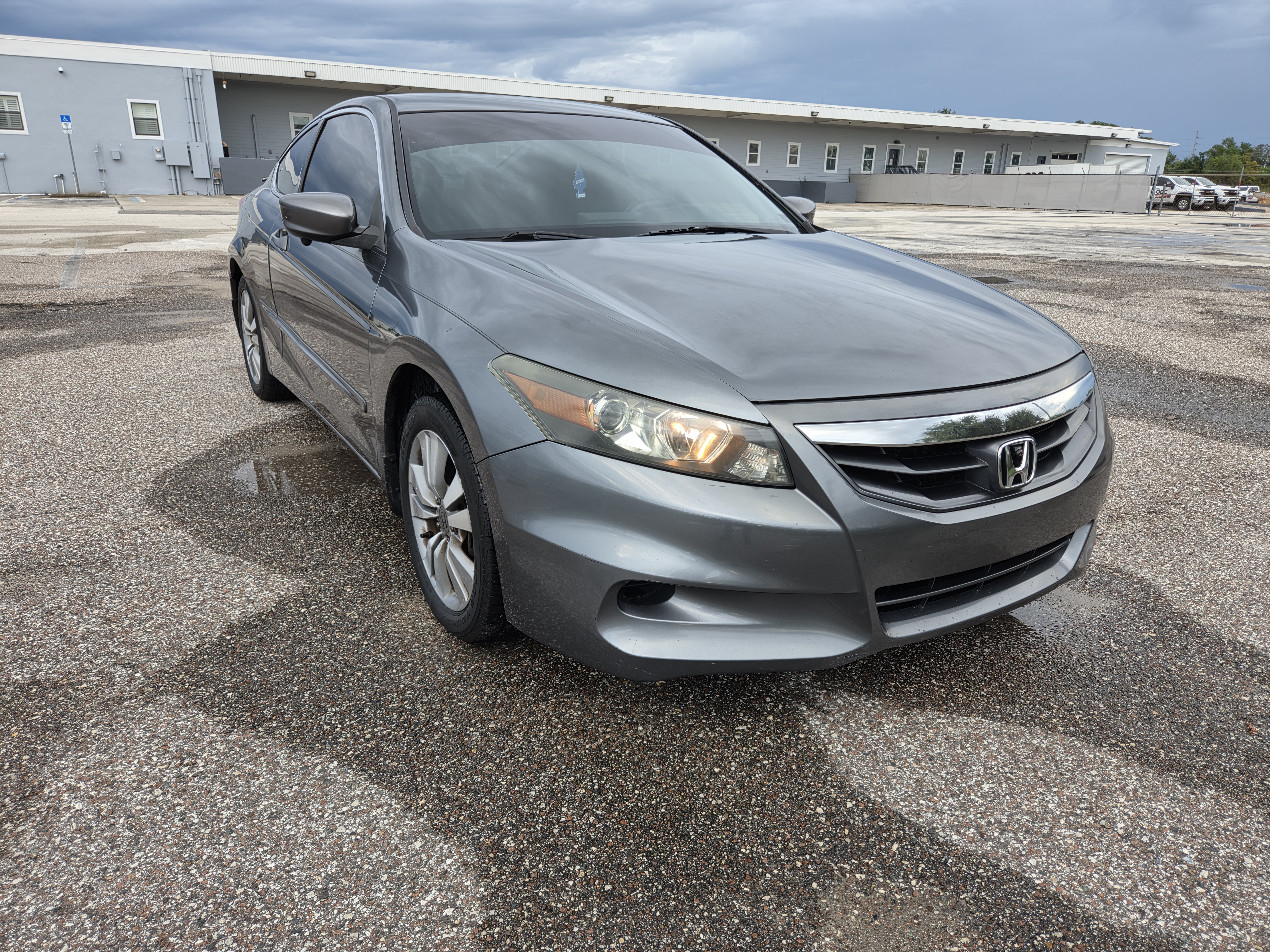 Used 2011 Honda Accord LX-S image 4
