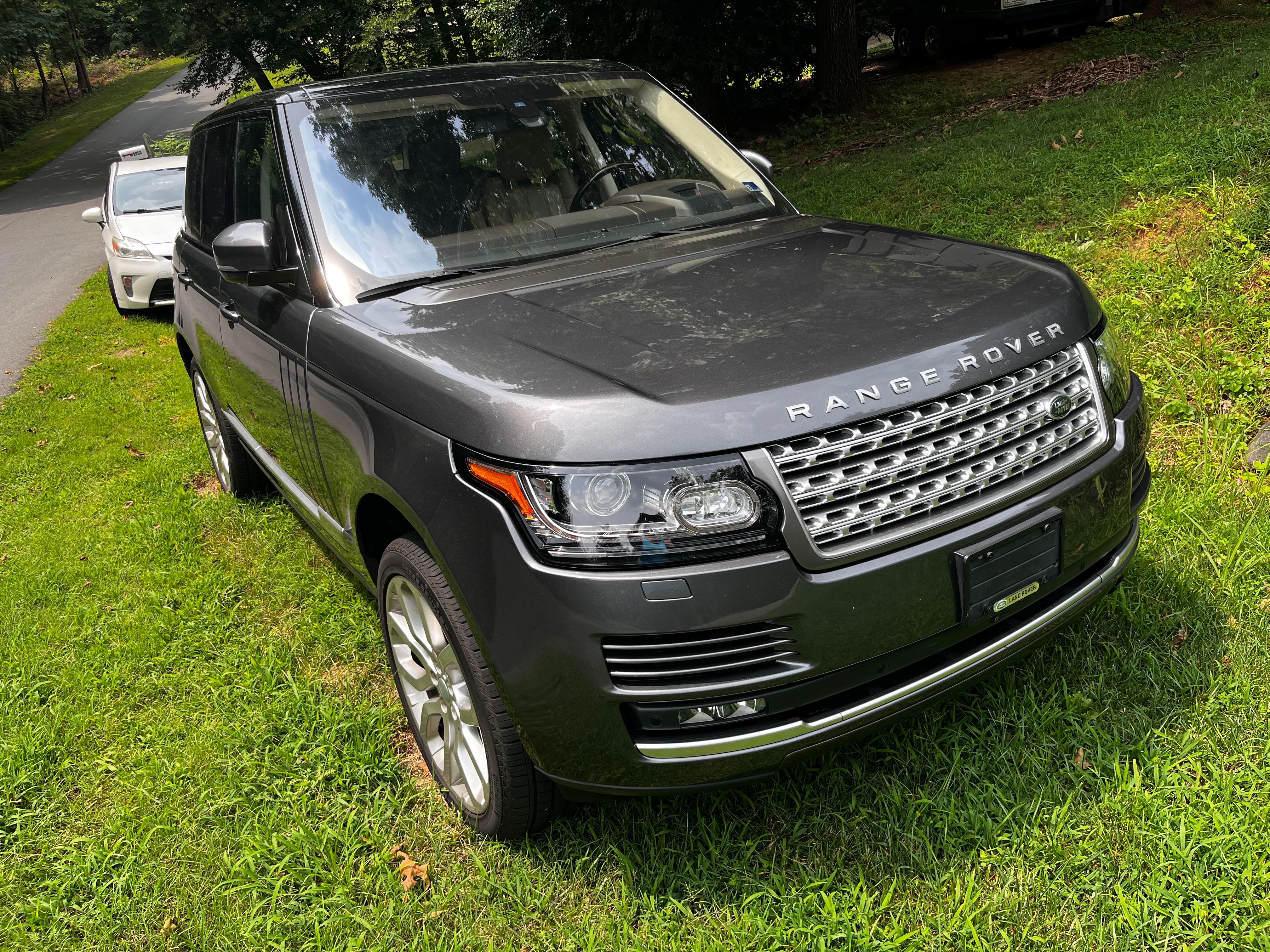 Used 2016 Land Rover Range Rover Supercharged AWD/4WD image 6