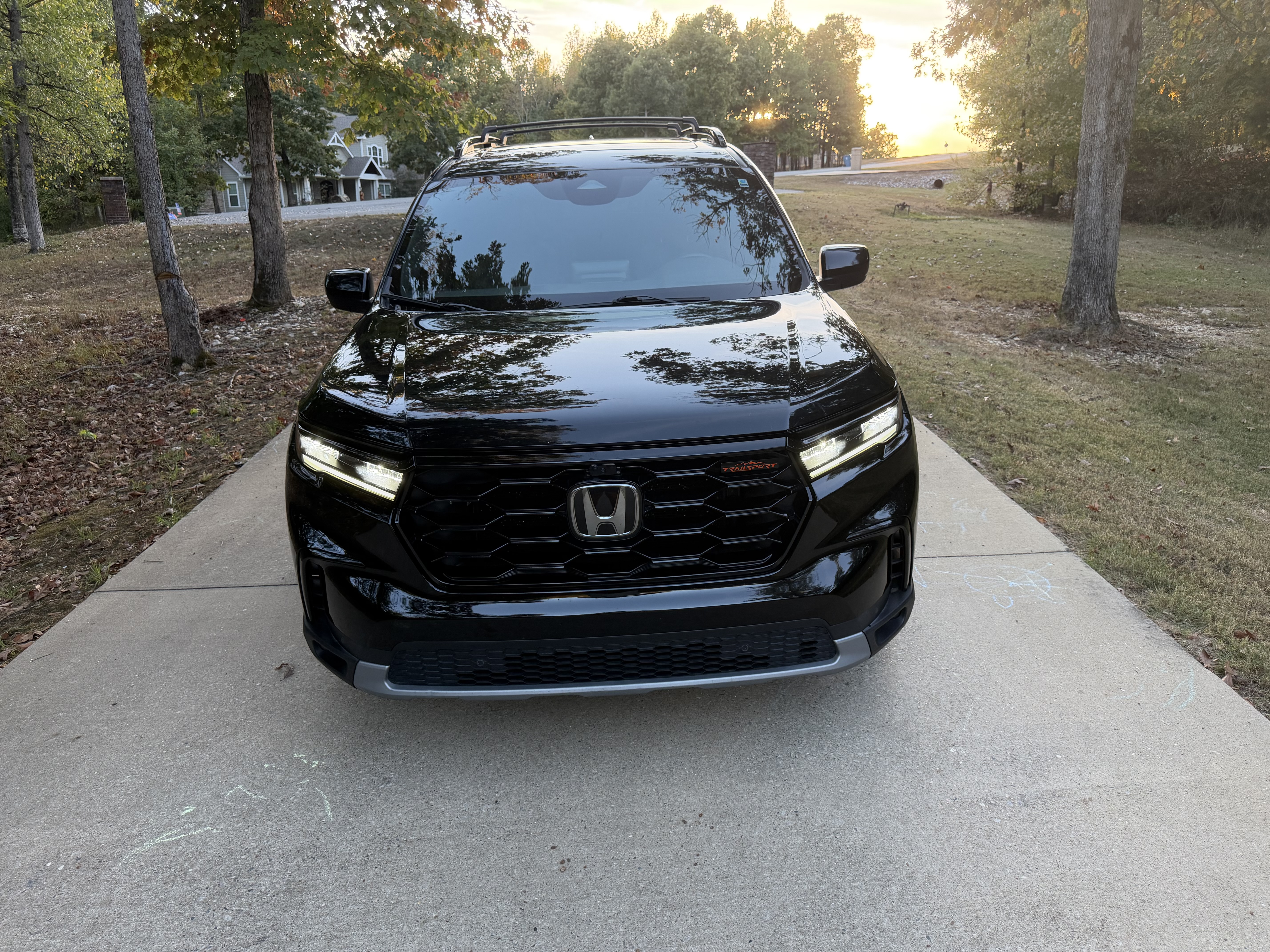Used 2023 Honda Pilot TrailSport image 6